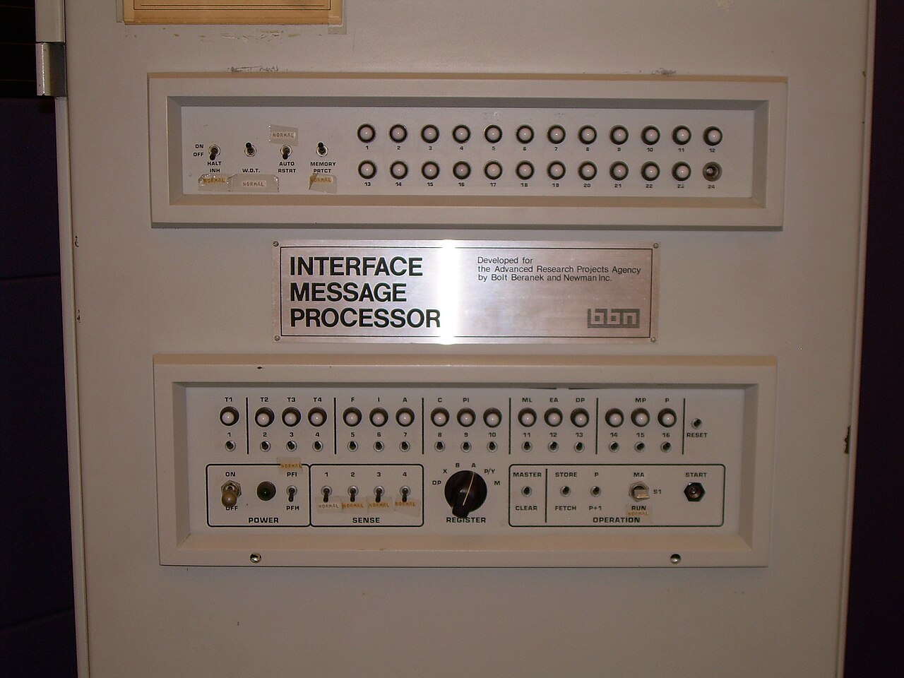 Interface Message Processor BBN Arpanet Router Computer History Museum (2007 11 10 23.06.56 by Carlo Nardone)